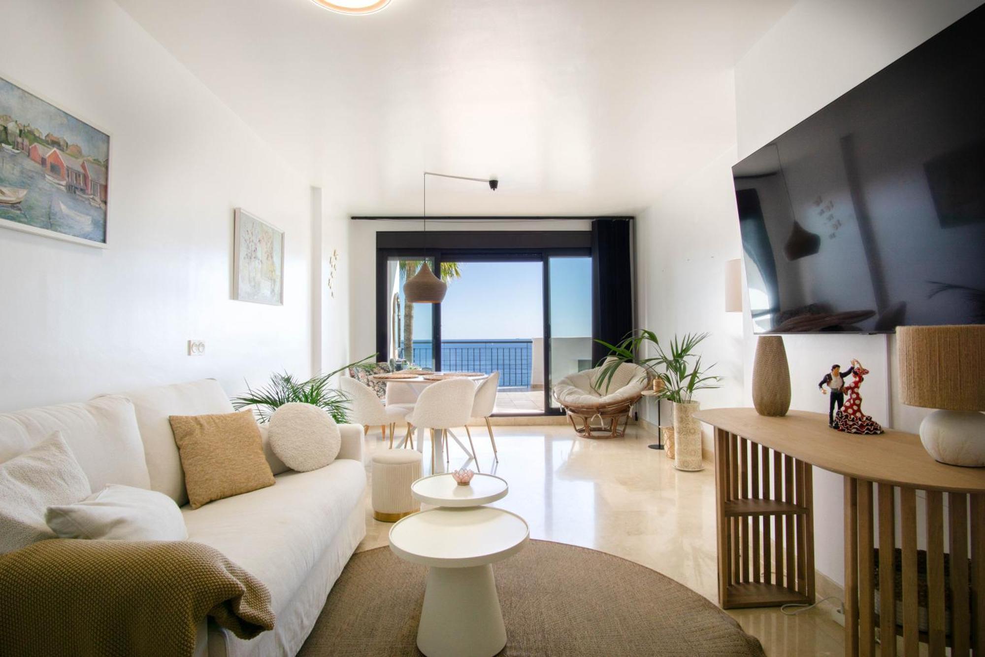 Beautiful Apartment With Stunning Sea Views And A Large Terrace! トロクス・コスタ エクステリア 写真